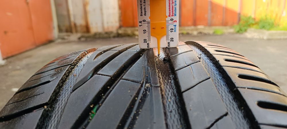 245/40/18 UNIROYAL Rain Sport 5 97Y XL DOT 0724