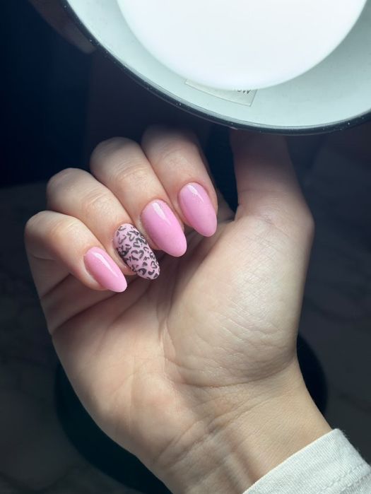 Manichiura Unghii Buftea