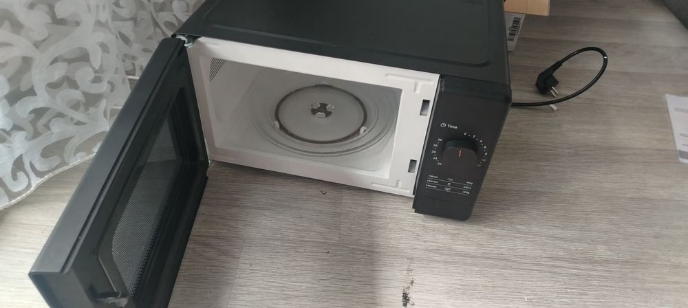 Продам микровалновку