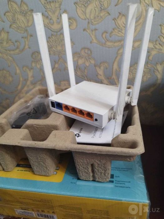 Wi-Fi Роутеры разные