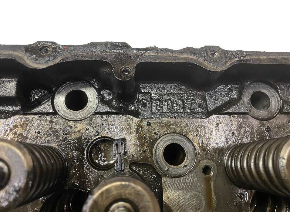 Chiulasa F3AE3681 for IVECO Stralis 504352487 -Piese de schimb.