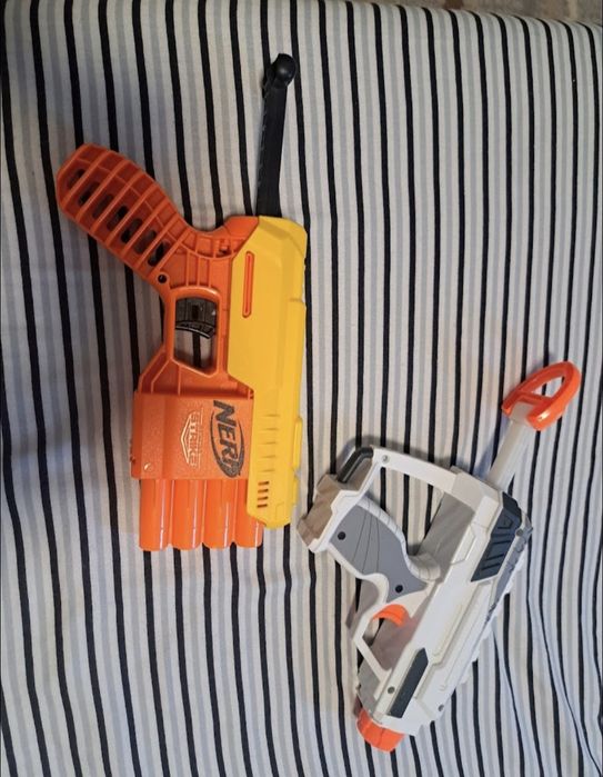 Set Arme/ pistoale / pusti NERF