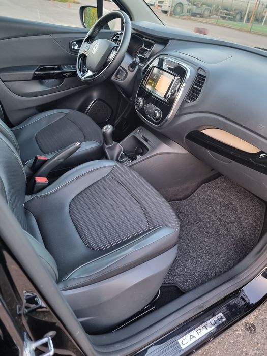 Renault Captur~ 1.5 Diesel~Cameră/ Keyless/ Navigație ~ Euro 6
