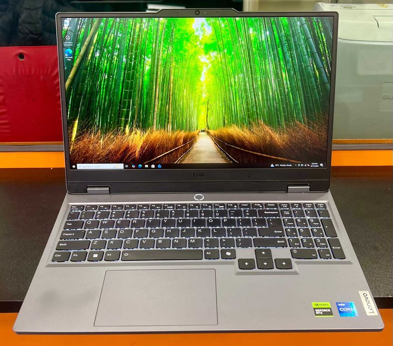Hope Amanet P5 , Lenovo Gaming LOQ 15IRX9 , 144Hz , i7 - 13650HX , 16 RAM DDR5 , RTX 4050 6GB