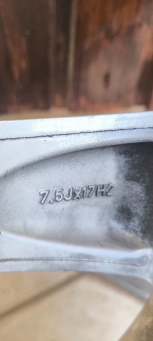 Roți 17 pentru Touareg 7p
