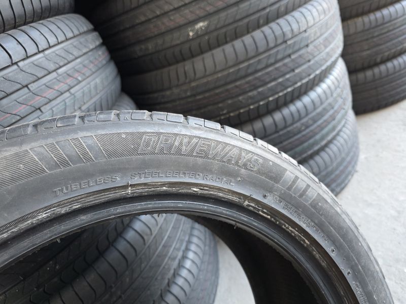 245/45/18 LASSA 4бр