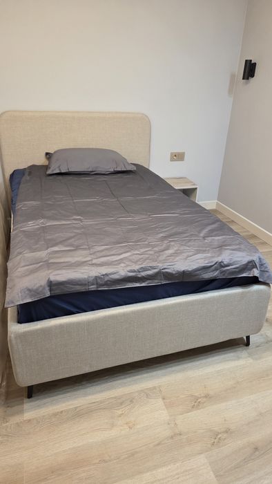 Продам кровать 1.5