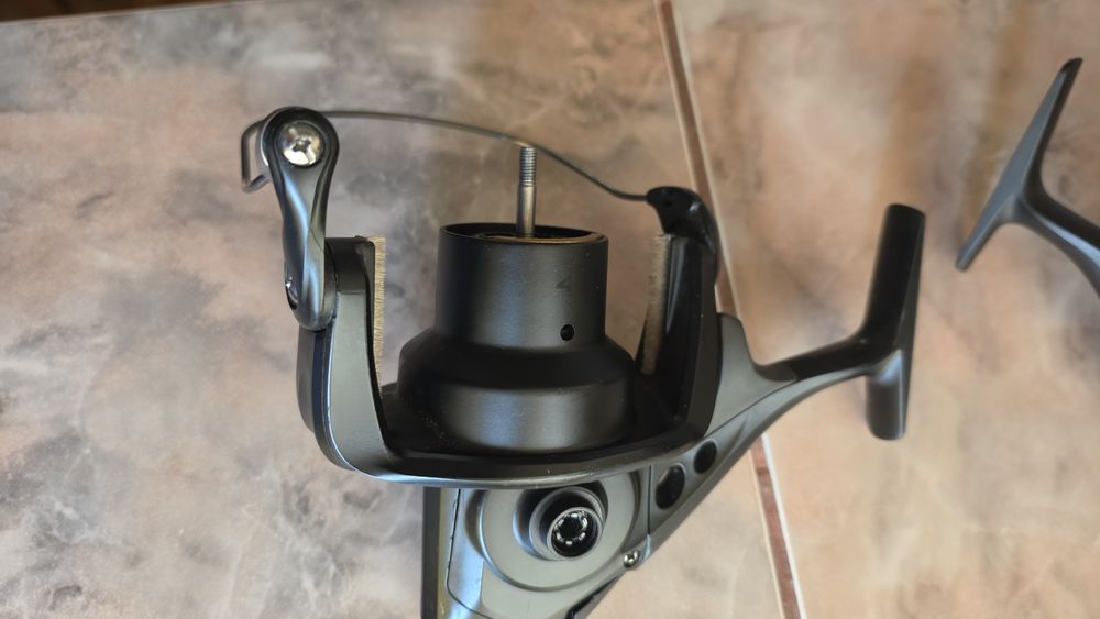 Okuma Custom Black CB 80
