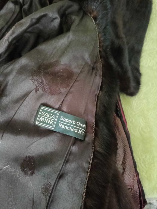 Продам шубу норковую