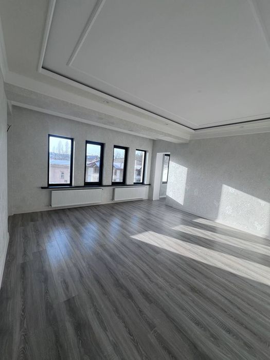 Продаётся дом Мевазар 7 комнат,2.3 сотки