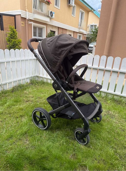 Cybex Balios S-Lux Chocolate Brown 2025 + adaptoare pentru scoica auto Cybex T-Size.
