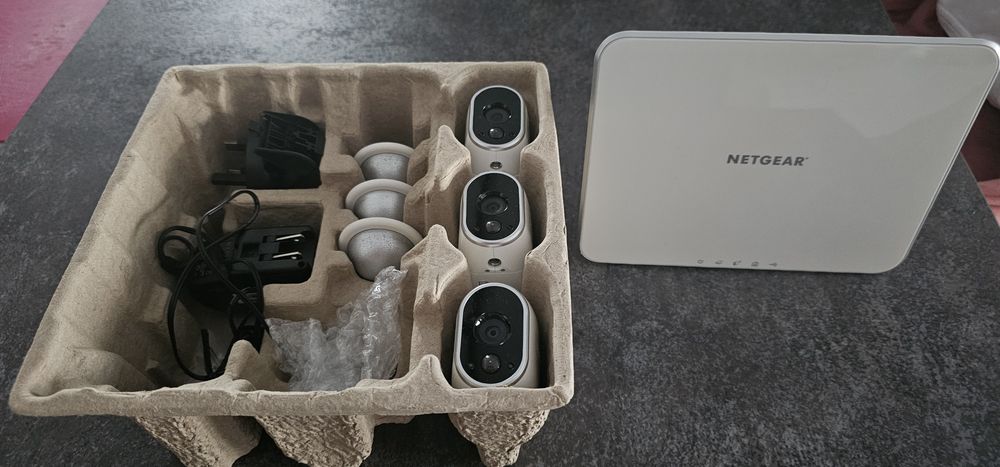 Camere wireless Arlo +baza