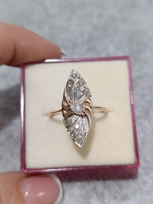 Кольцо советское с якутскими бриллиантами.