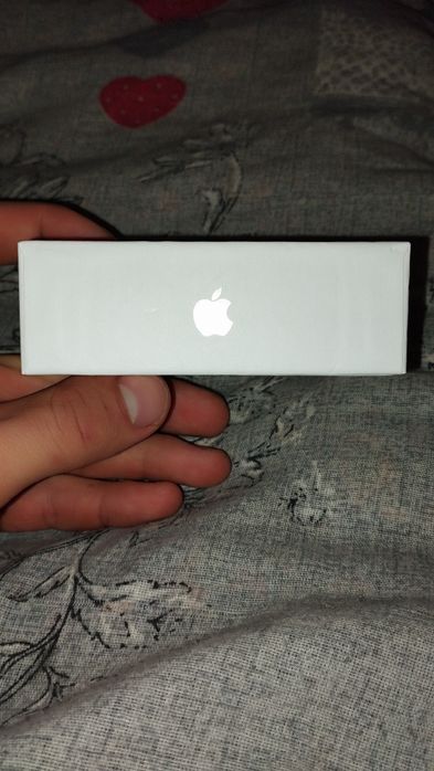 Airpods Dubai 2.2  Yap yangi.