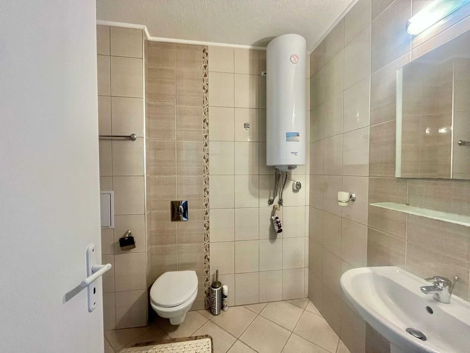 Продава се Тристаен апартамент в Несебър - 99 кв.м за 1869 €/кв.м - Снимка #22