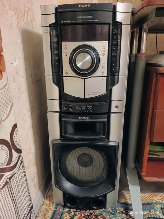 Продам музыкальный центр sony
