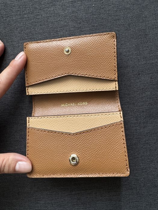 продам кошелек картхолдер