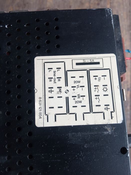 Продам магнитолу Aydi