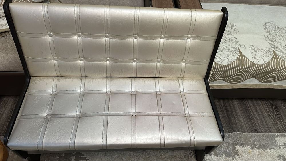 2 штук кухонные стулья