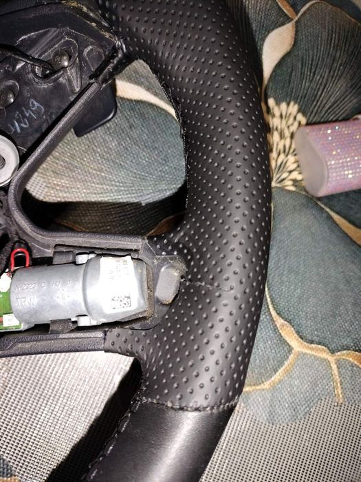 Волан за мерцедес W212 с пера