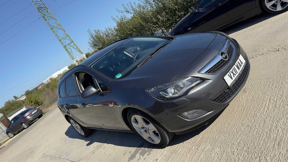 Bot Complet / Piese dezembrare Opel Astra J A20DTH AF40