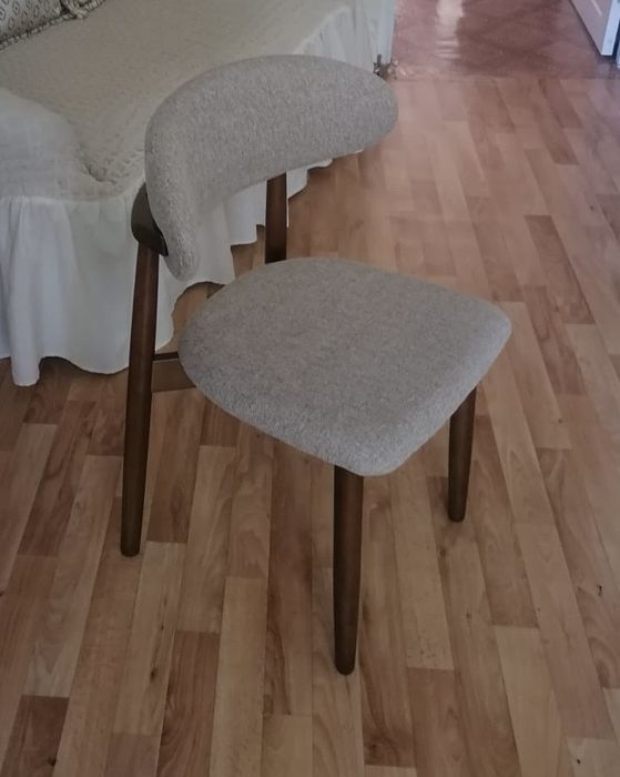 Продам мягкие стулья