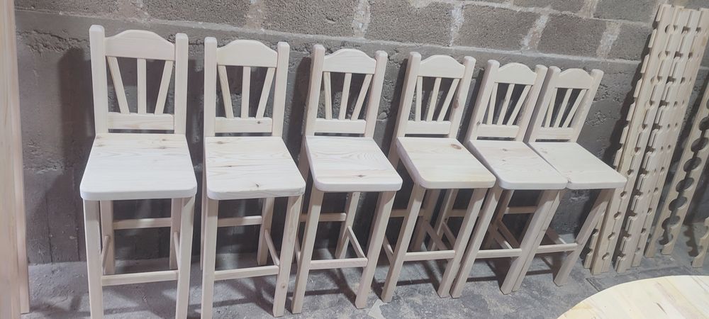 Бар столове с облегалка