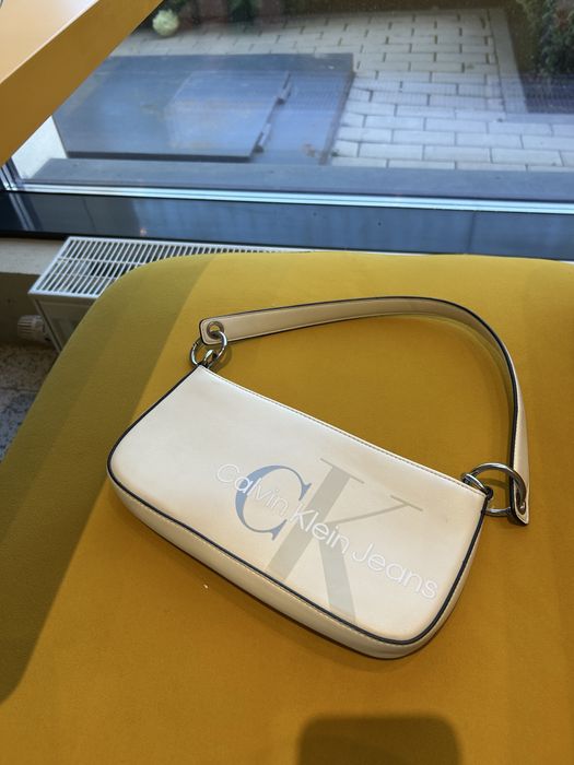 Сумочка Calvin Klein