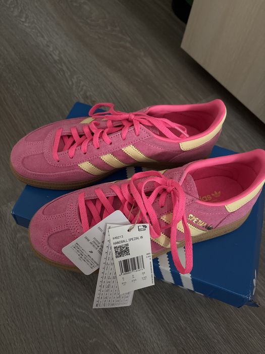 Чисто нови обувки Adidas Spezial 38 номер