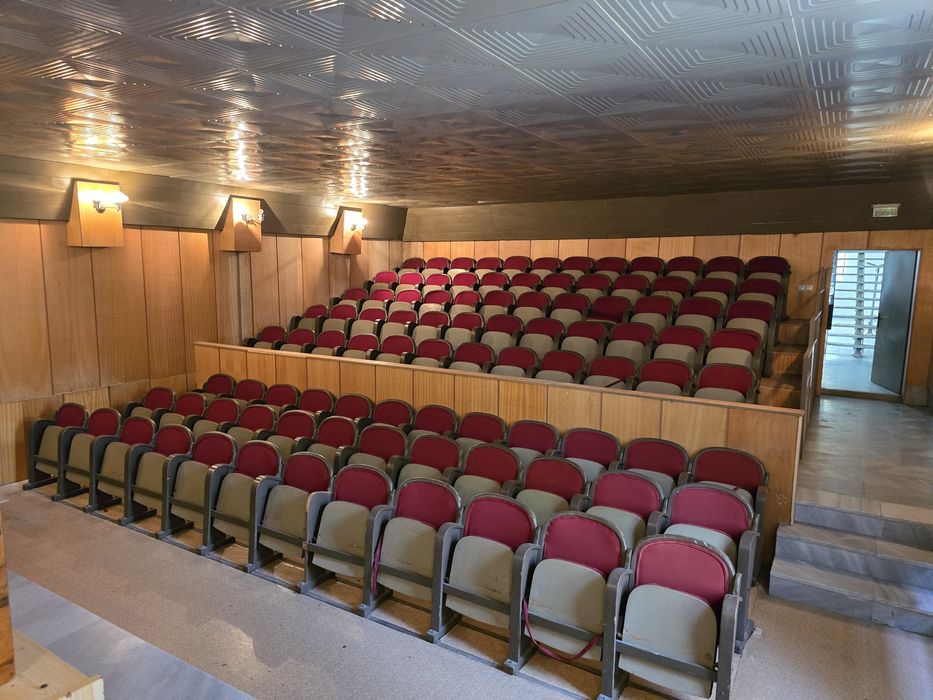 Хотелски комплекс , с. Горно Изворово, общ. Казанлък,  обл