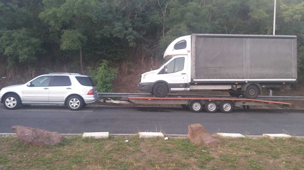 tractari auto Arad Nadlac Ungaria Austria Grecia Cehia italia Slovenia