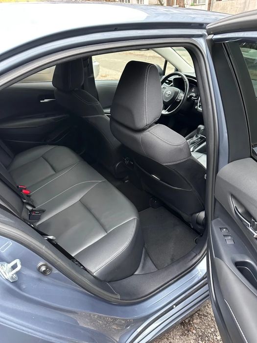 Тойото корола GR 1,6 I(гаранционна) бензин 2020 132кс