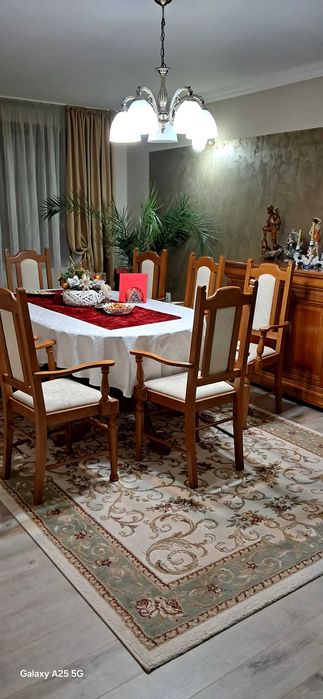 Casă pentru două generați!!!