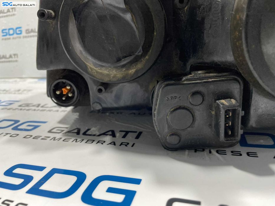 Far Dreapta EUROPA FARA Xenon Volkswagen Passat B5 1997 - 2001 [L3948]