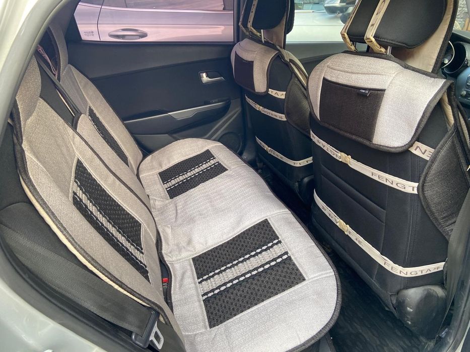 Продам автомобиль Kia Rio