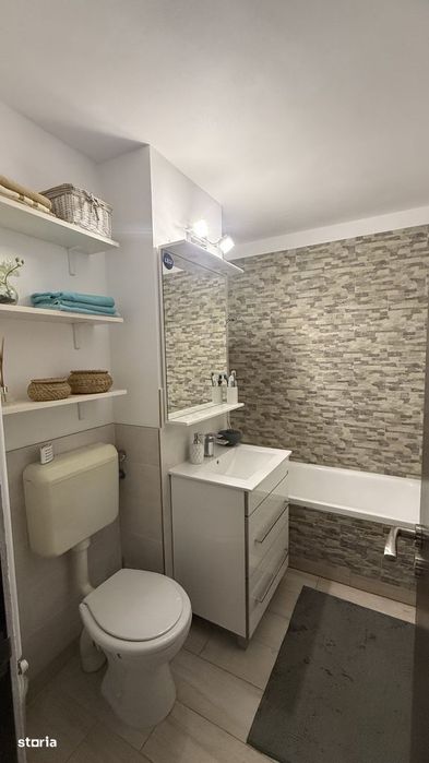 Apartament 3 camere, 80 mp utili, 2 băi, centrală proprie – Freidorf
