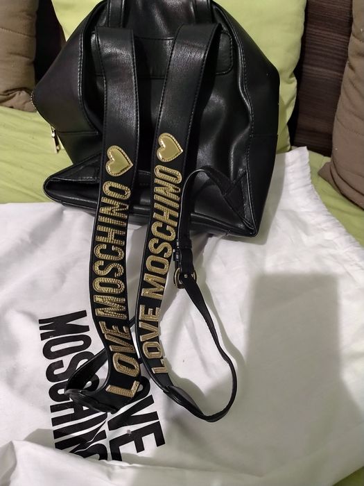 Love moschino оригинален сет