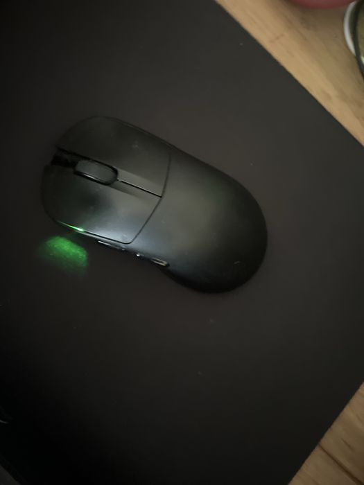 Аула ф75  делаю обмен иле продам а также есть мышка также для обмена