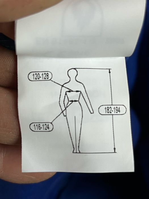 Диелектрично работно облекло Uvex