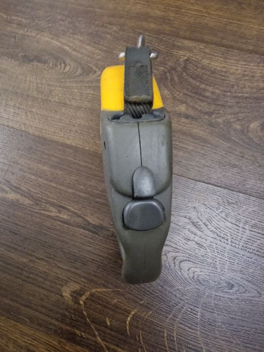 Продам Поводок рулетка