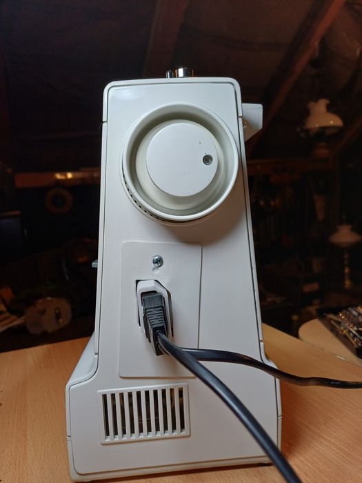 Masina cusut PFAFF HOBBY 301, ca noua