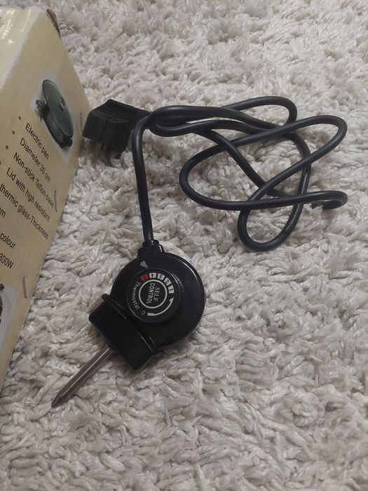 Електрически тиган.