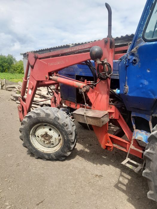 Продам трактор мтз 82