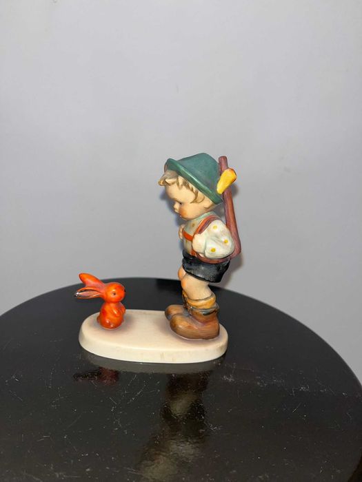 Bibelou statueta figurina bibelouri W Germania Goebel Hummel marcat ieftin