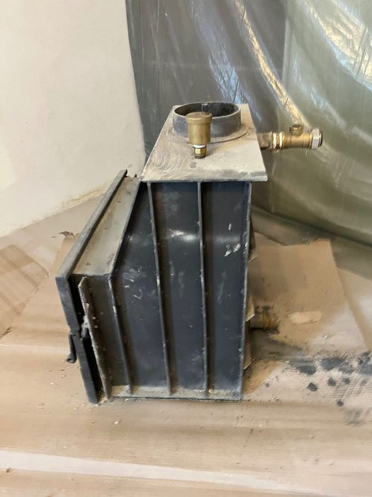 Камина с водна риза