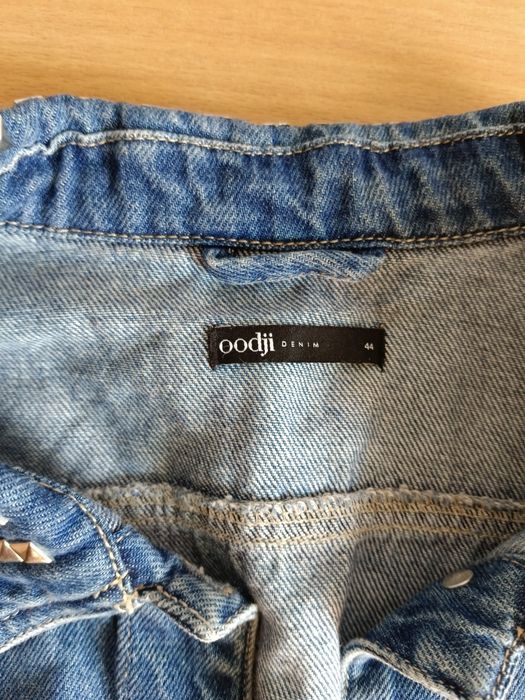 Продам жилет джинсовый,новый