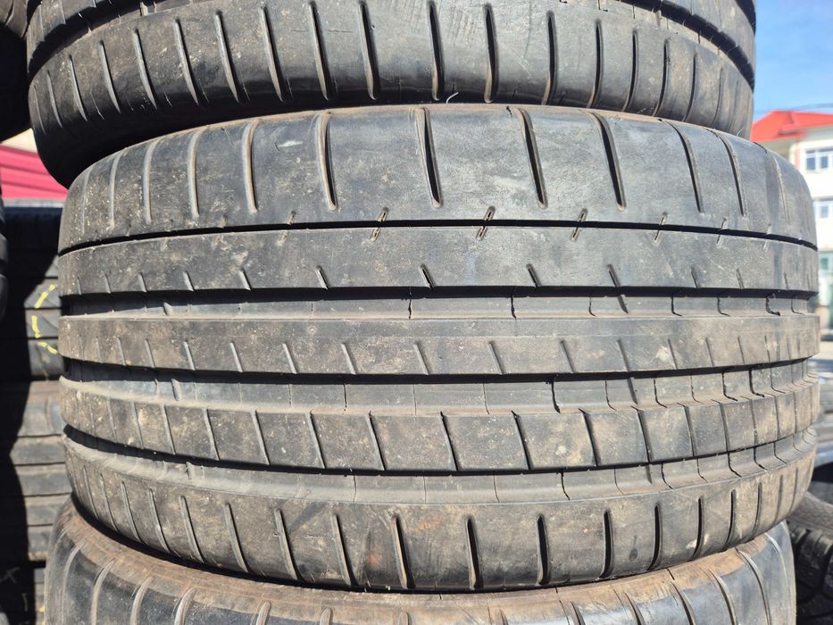 4 Anvelope de VARA - 235/35/19 - Michelin Super Sport - NOI - DOT 2016