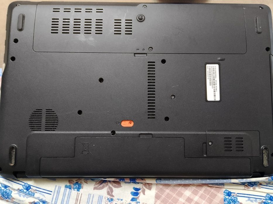 Продаю ноутбук Acer