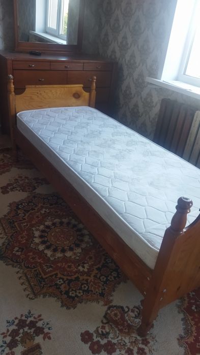 Кровать односпальная