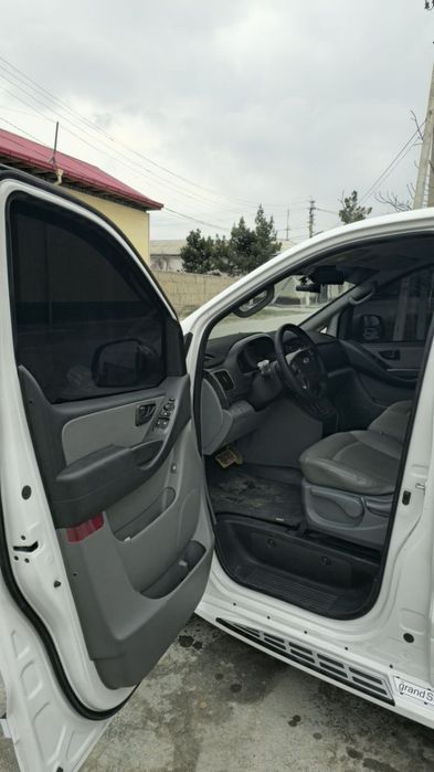 Hyundai Gr Starex LPG 2010